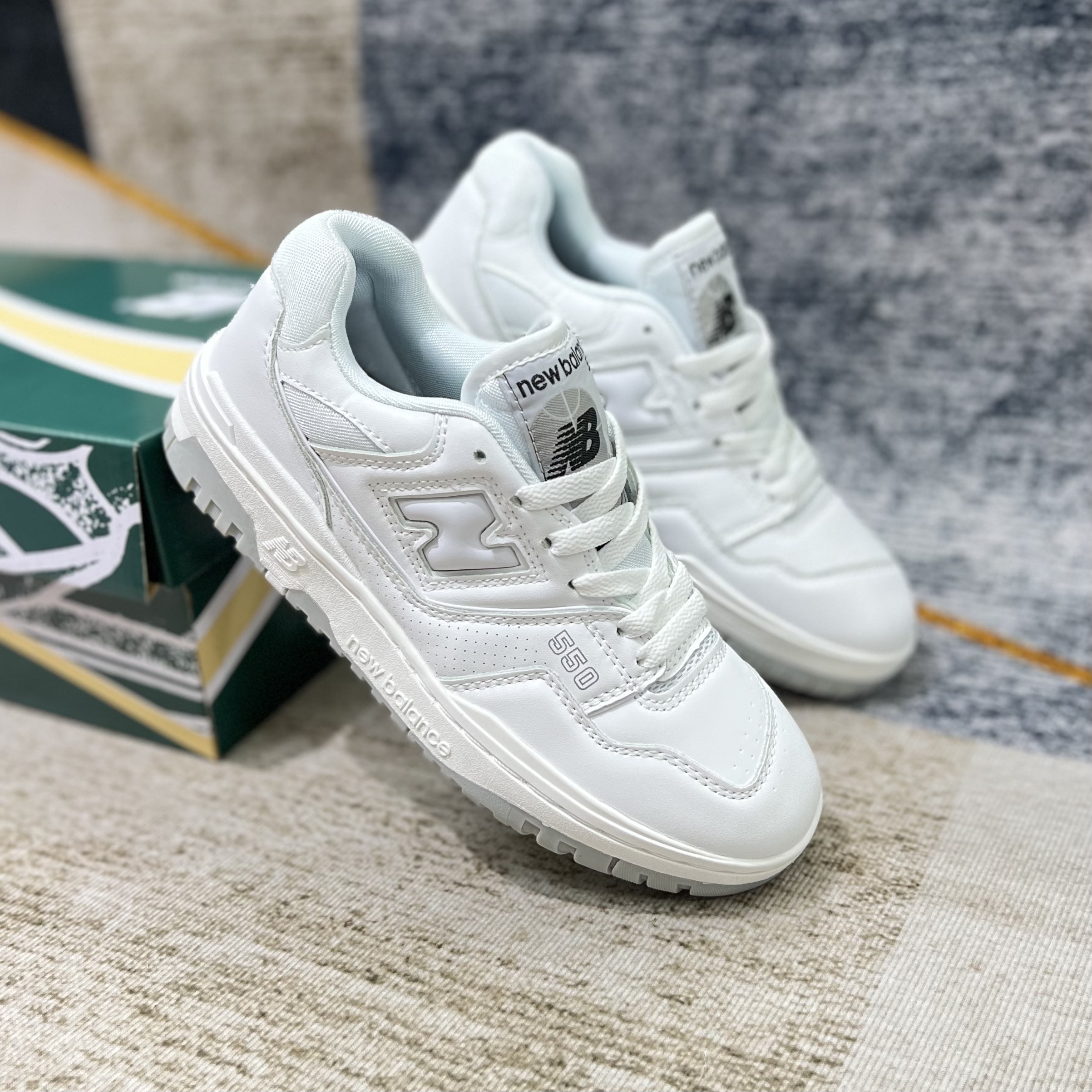 New Balance 550